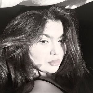 Meet your Posher, Ileen’scloset